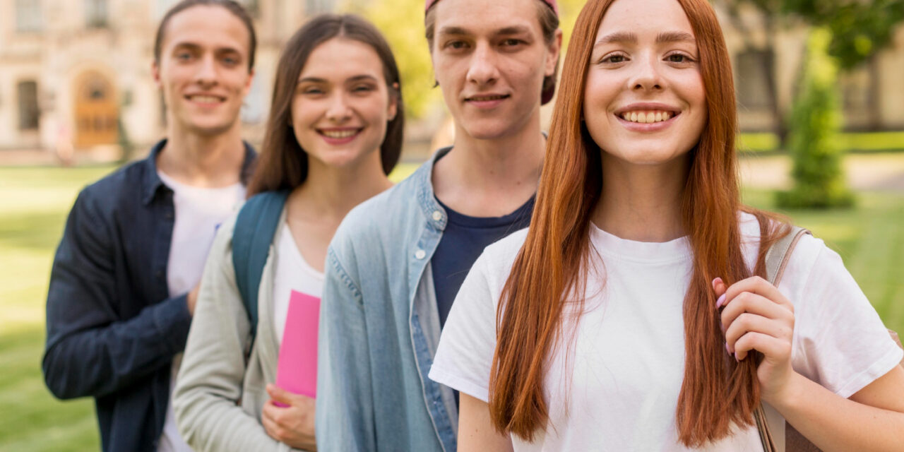 Educación sexual y preservativos gratis: Sanidad se propone reducir el alarmante aumento de ITS entre los jóvenes