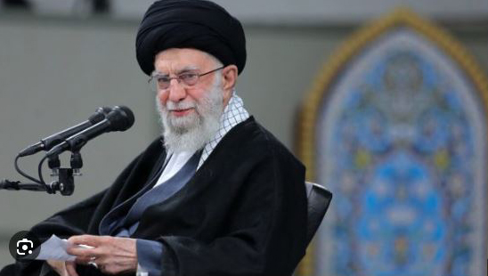 El ayatolá Jamenei insiste en que Israel «será castigado» por el ataque a su consulado en Damasco