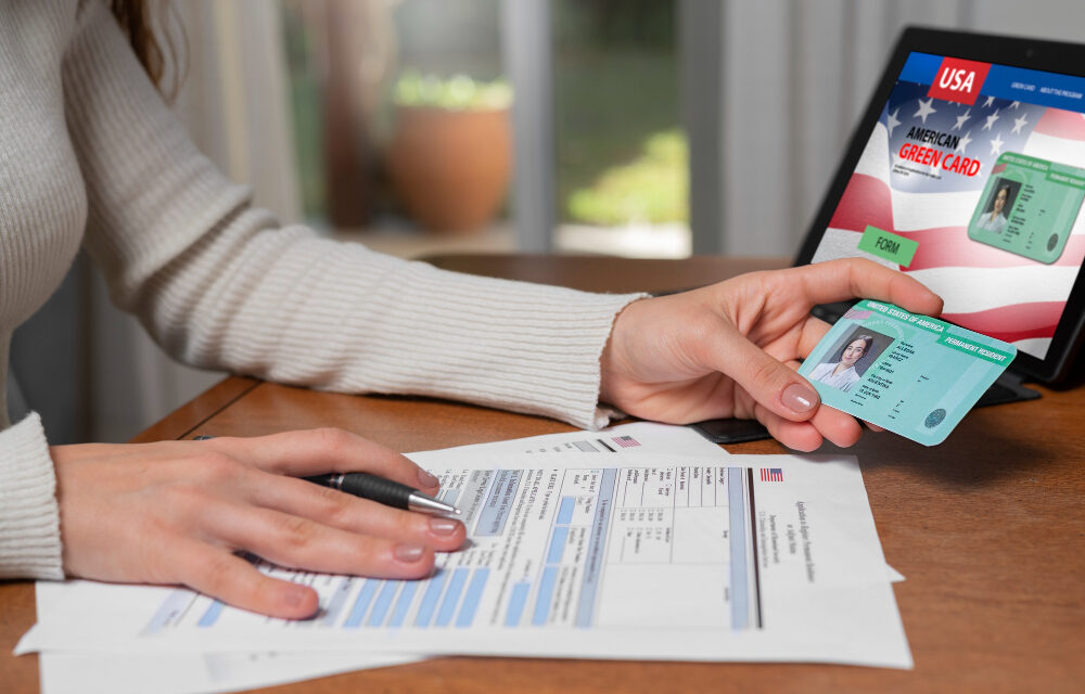 Cómo solicitar la Green Card en 2024: todo lo que hay que saber